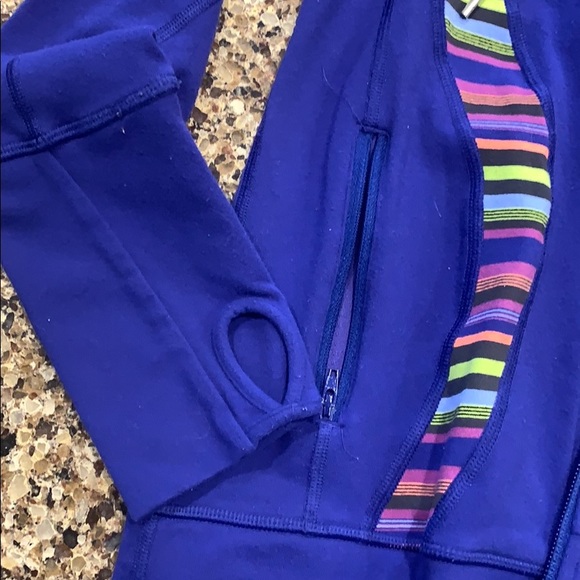Lululemon jacket - Picture 3 of 5